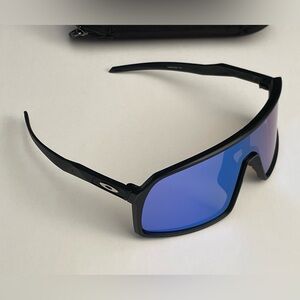 Oakley Black Sunglasses with Blue Lenses sutro